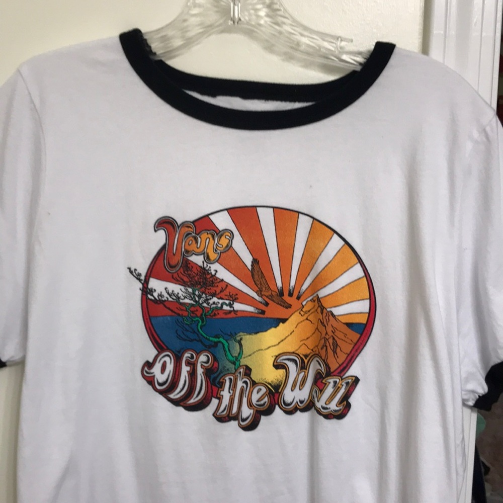 groovy 90s theme Vans tee ✨